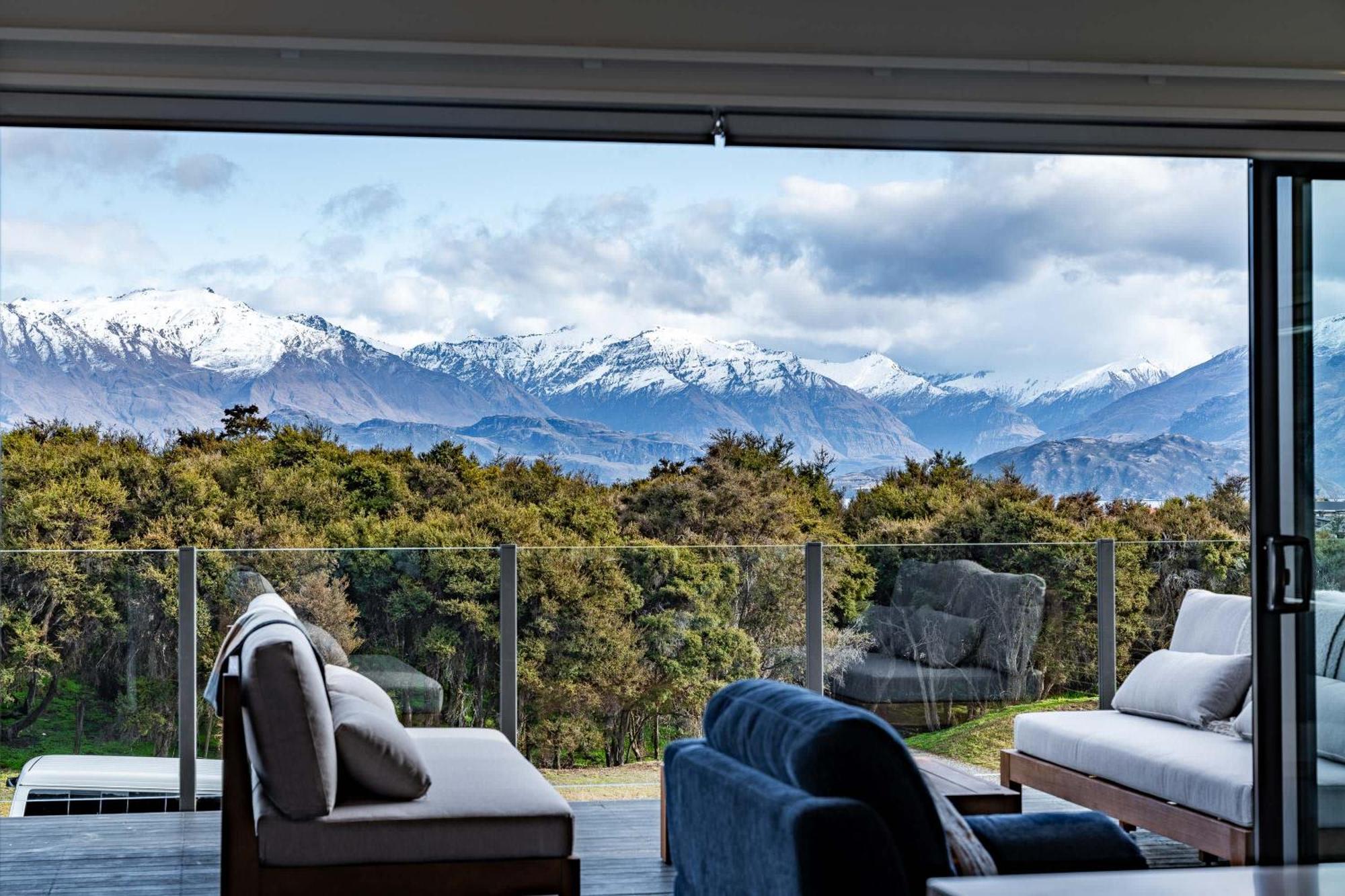 Sticky Forest Lodge วานากา ภายนอก รูปภาพ
